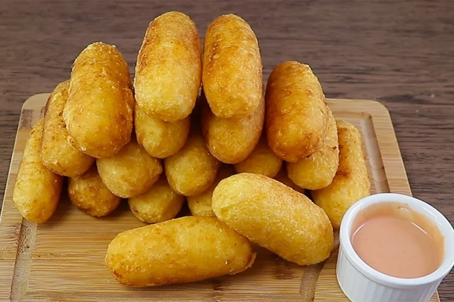 Bolinho de Mandioca Recheado